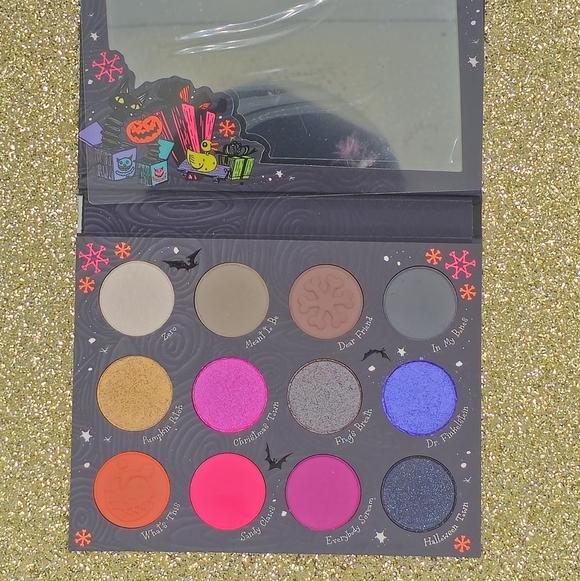 Colourpop The Nightmare Before Christmas Eyeshadow Palette - Picture 4 of 6
